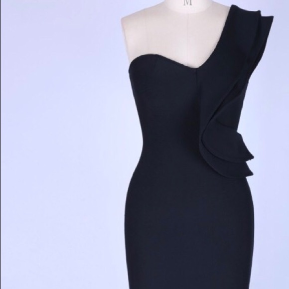 Black one shoulder dress brand new - Picture 3 of 4
